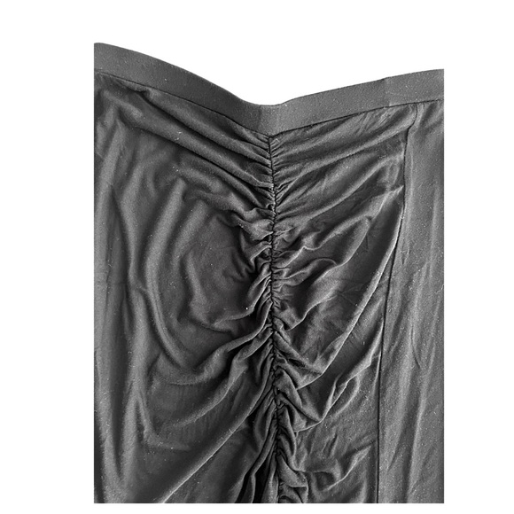 LONG BLACK SKIRT/ STRAPLESS DRESS WITH SLIT AND FRONT SCRUNCH - Picture 4 of 6